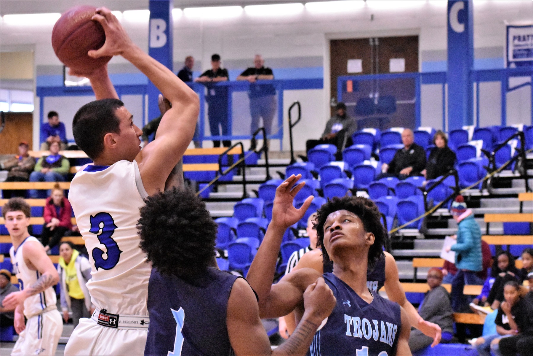 PCC Men win third straight