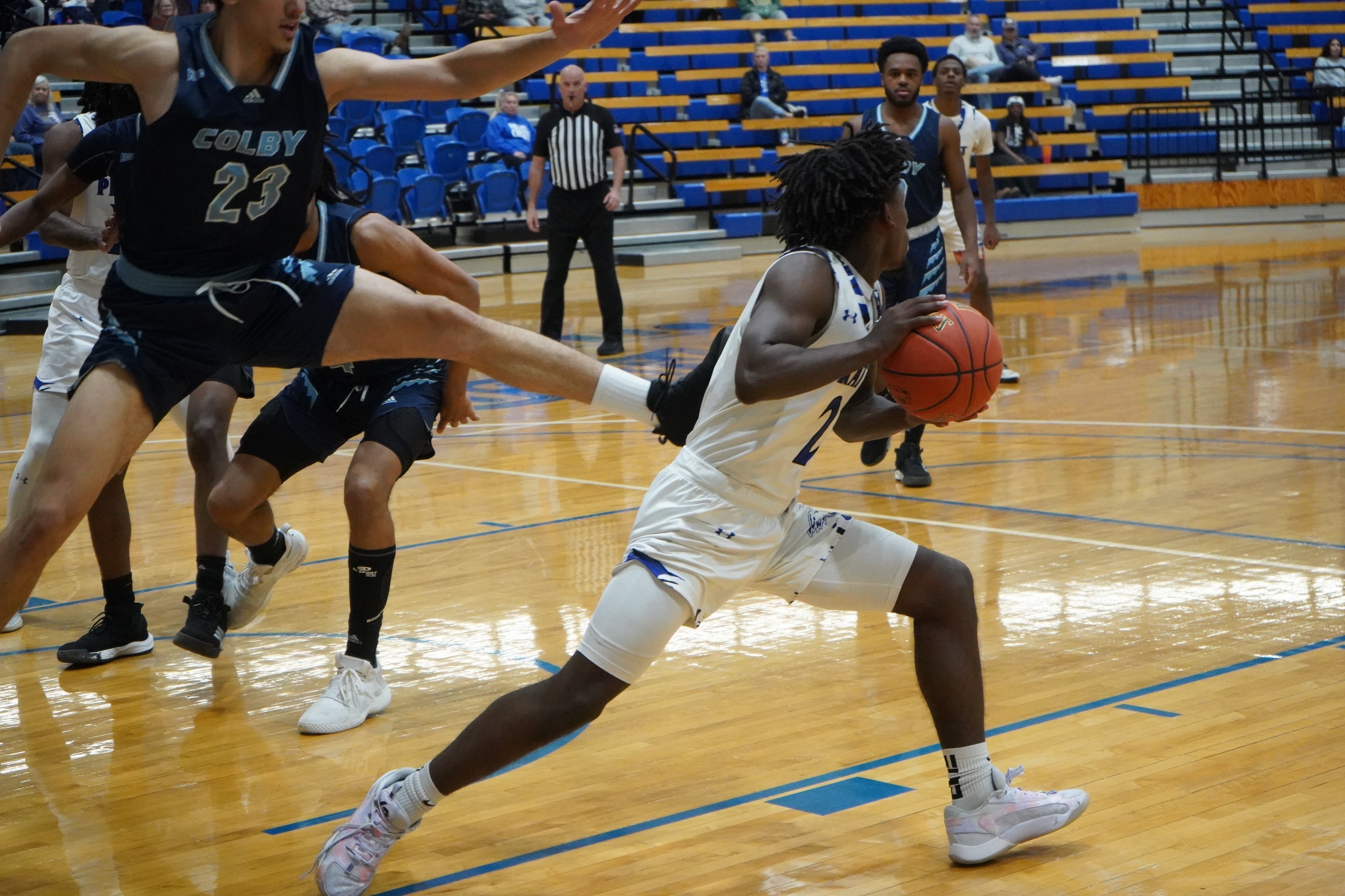 Pratt Loses to Dodge City in Close Matchup
