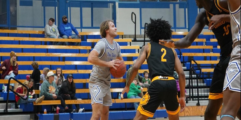 Vaughn has 18 in setback at Seward