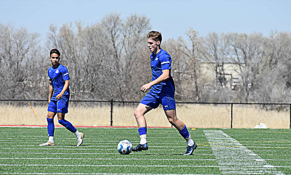 Pratt defeats Central 2-0, clinches Region VI title appearance