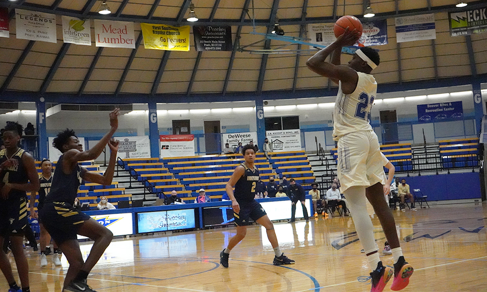 Uneven second-half dooms Beavers against Pirates