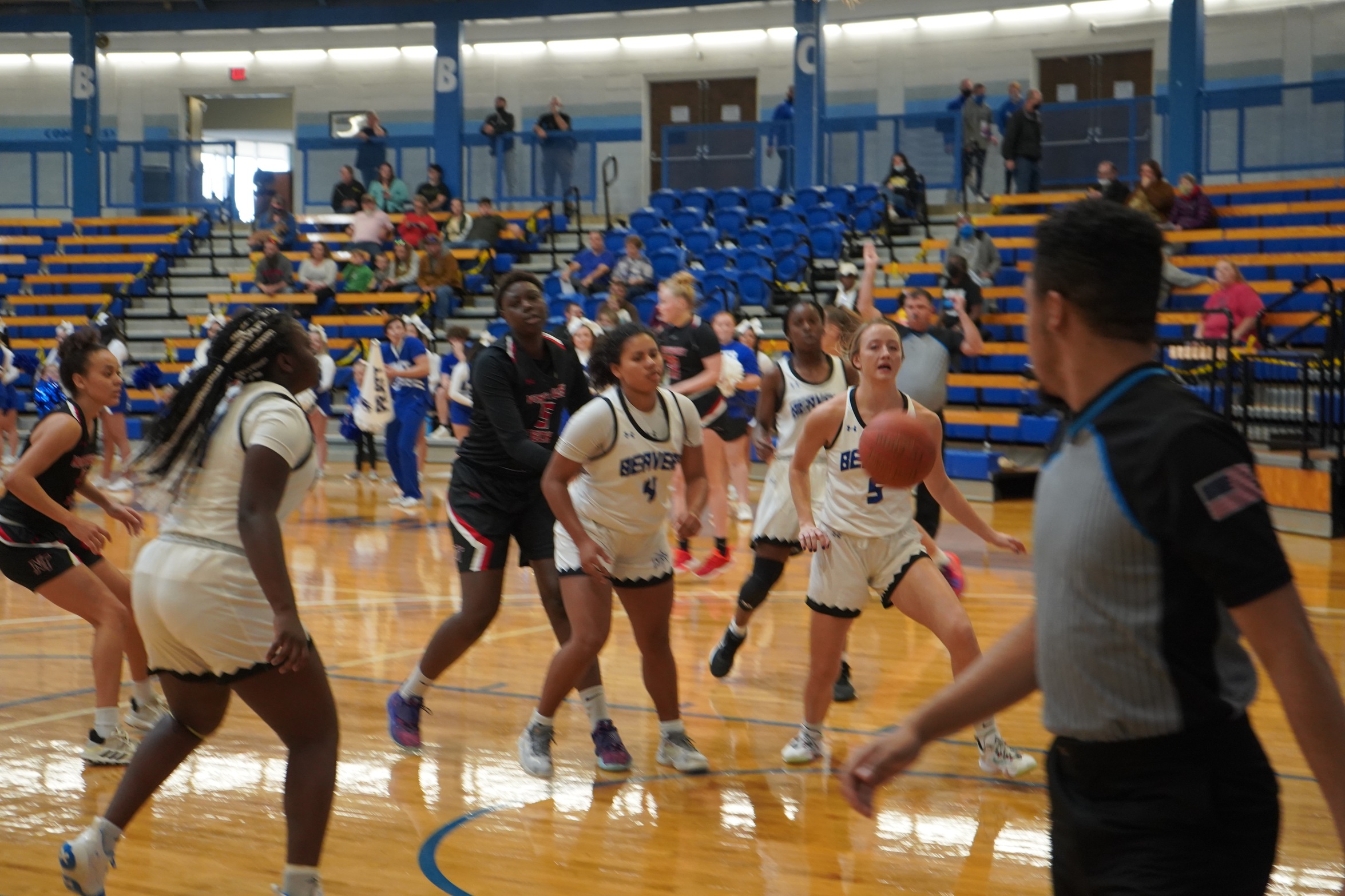 Women's Basketball Set to Battle #10 Butler Grizzlies