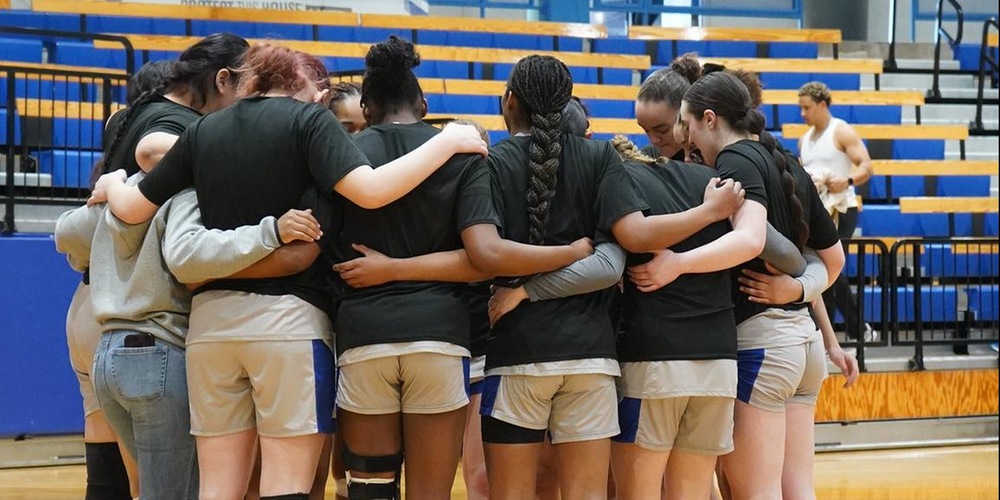 Beavers Battle on the Road at Coffeyville